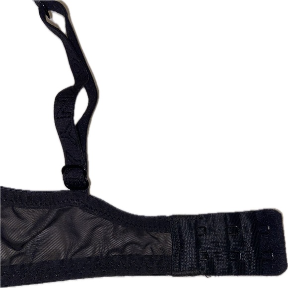 DKNY laced bra - Picture 6 of 7